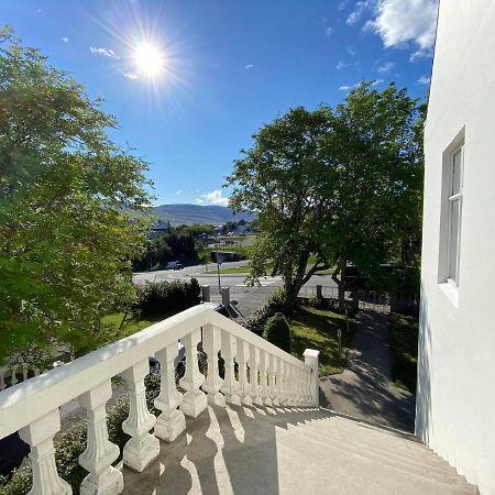 Akureyri Central House Exterior photo